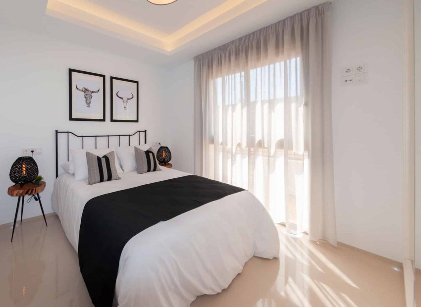 Obra nueva - Villa - Los Alcázares