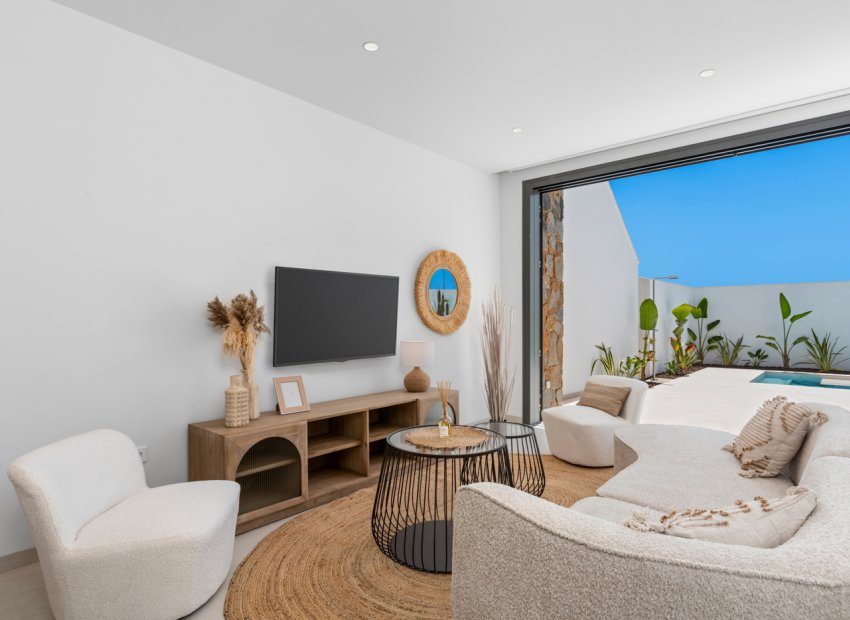 Obra nueva - Villa - Los Alcázares