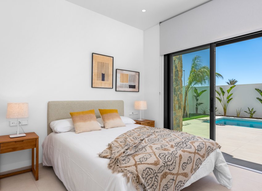 Obra nueva - Villa - Los Alcázares