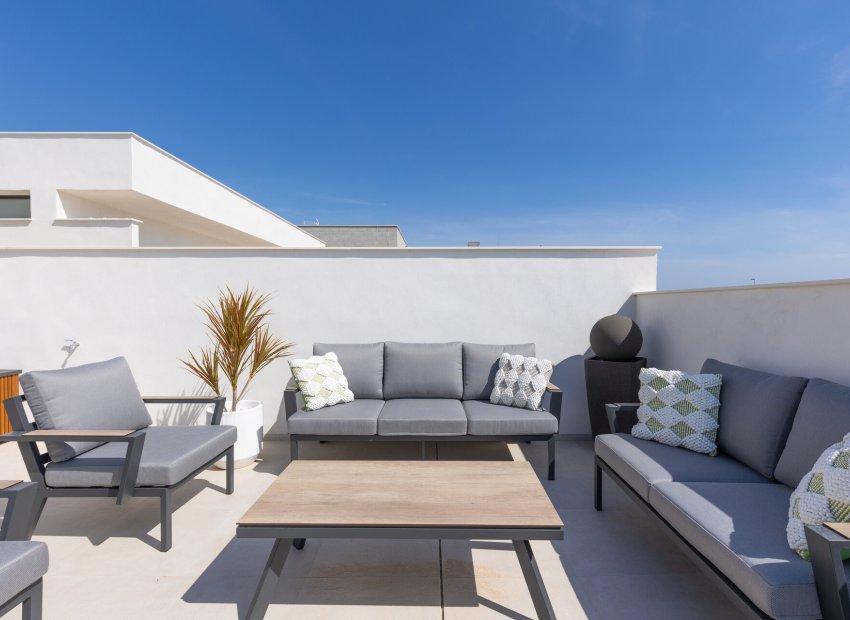 Obra nueva - Villa - Los Alcázares