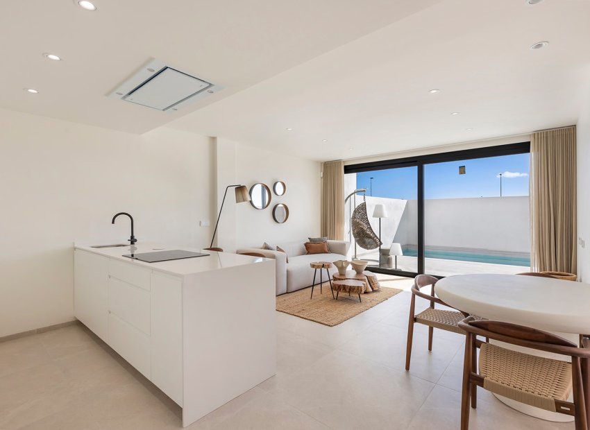 Obra nueva - Villa - Los Alcázares