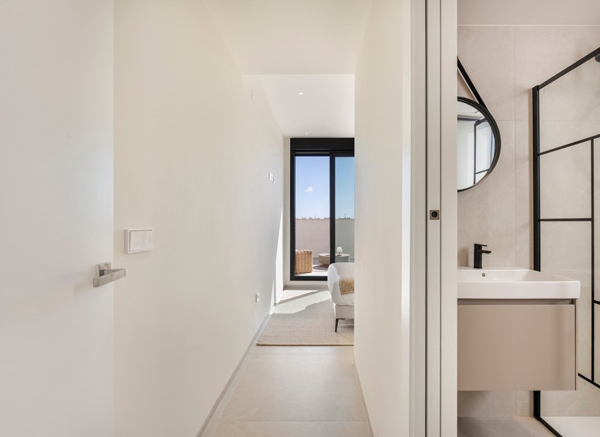 Obra nueva - Villa - Los Alcázares