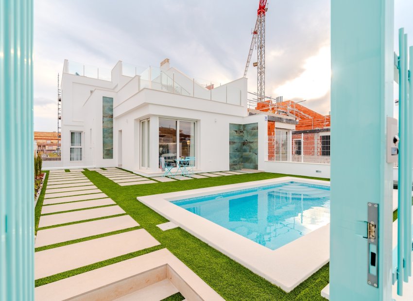 Obra nueva - Villa - Los Alcázares