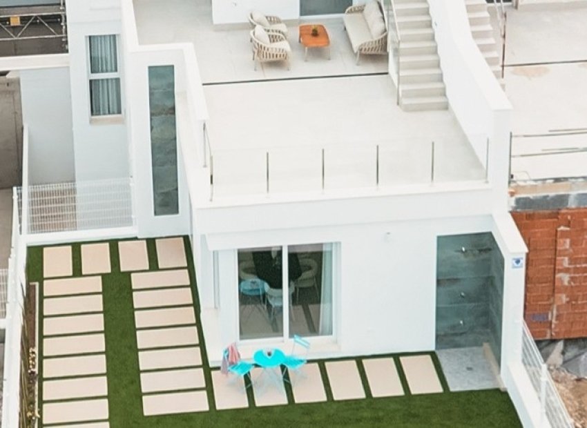 Obra nueva - Villa - Los Alcázares