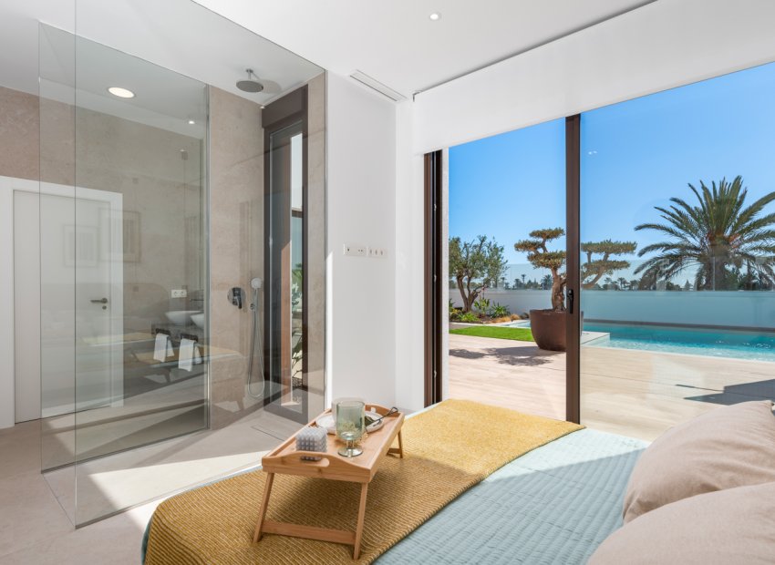 Obra nueva - Villa - Los Alcázares