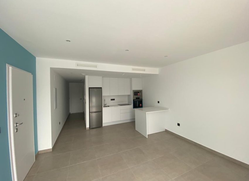 Obra nueva - Villa - Los Alcázares