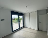 Obra nueva - Villa - Los Alcázares