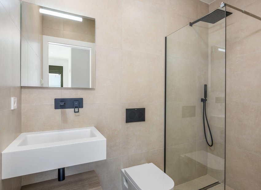 Obra nueva - Villa - Los Alcázares