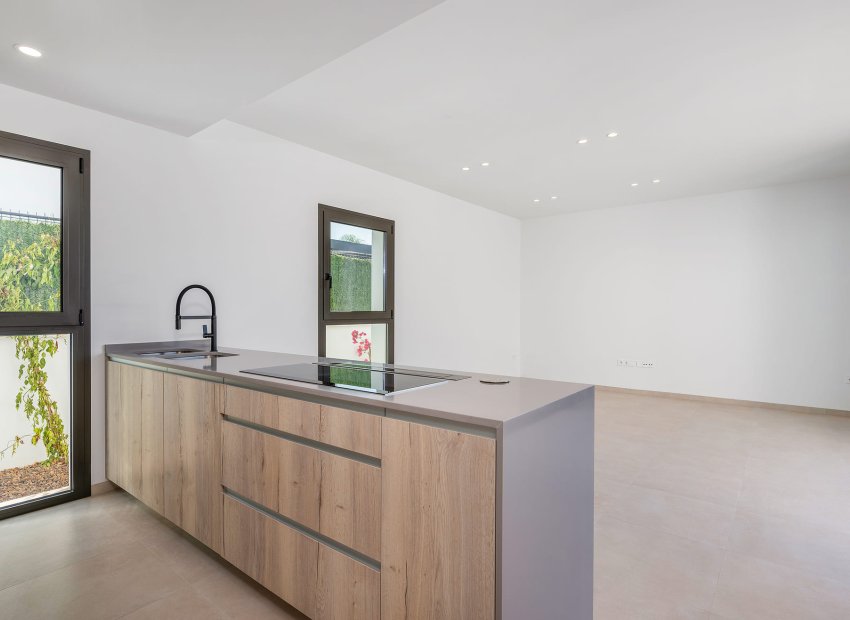 Obra nueva - Villa - Los Alcázares