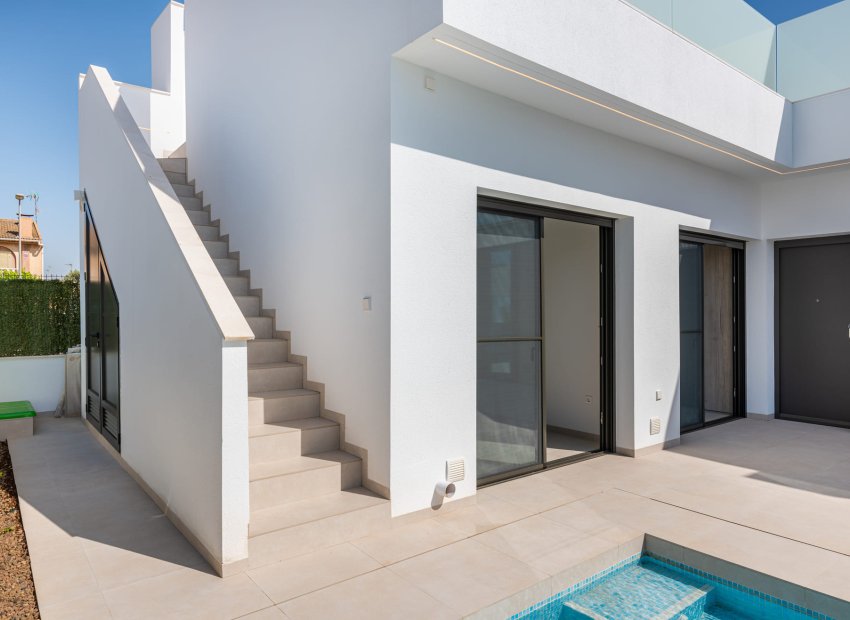 Obra nueva - Villa - Los Alcázares