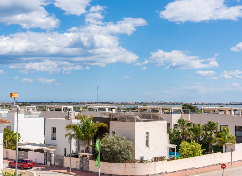 Obra nueva - Villa - Los Montesinos