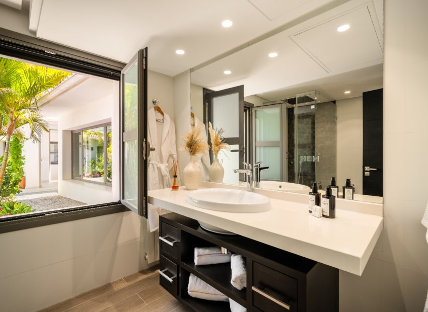 Obra nueva - Villa - Marbella