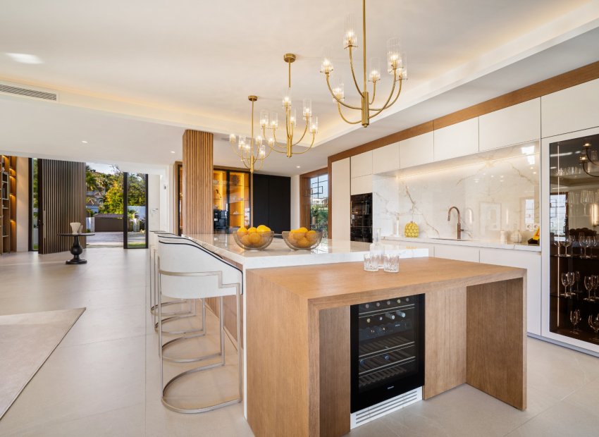 Obra nueva - Villa - Marbella