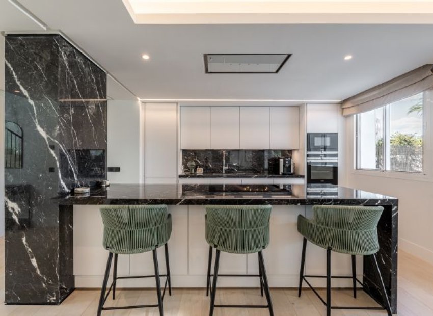 Obra nueva - Villa - Marbella