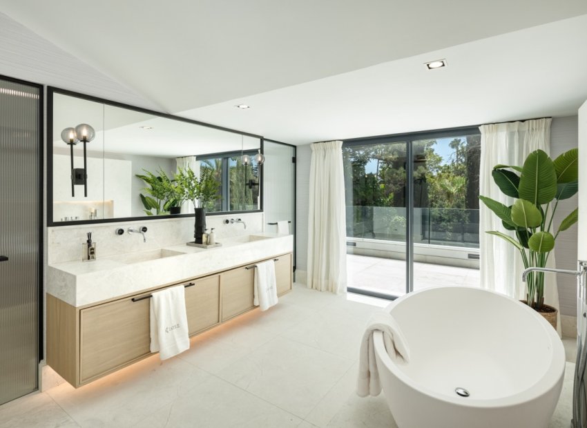 Obra nueva - Villa - Marbella