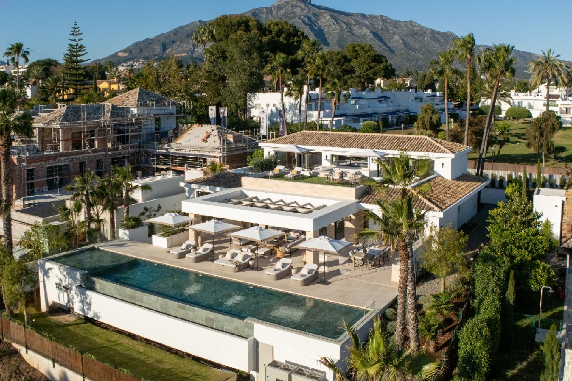 Obra nueva - Villa - Marbella