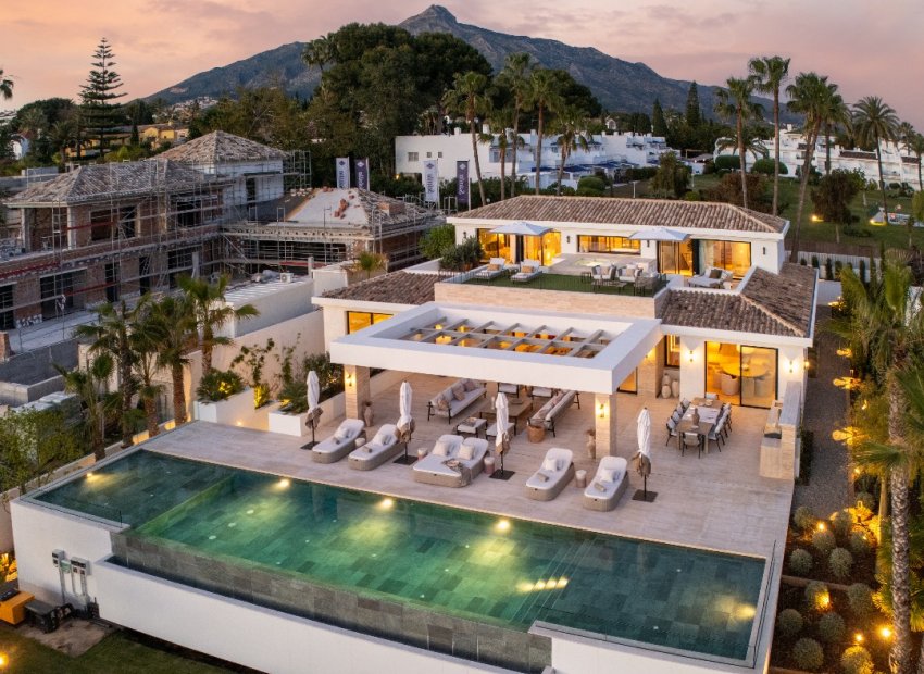 Obra nueva - Villa - Marbella