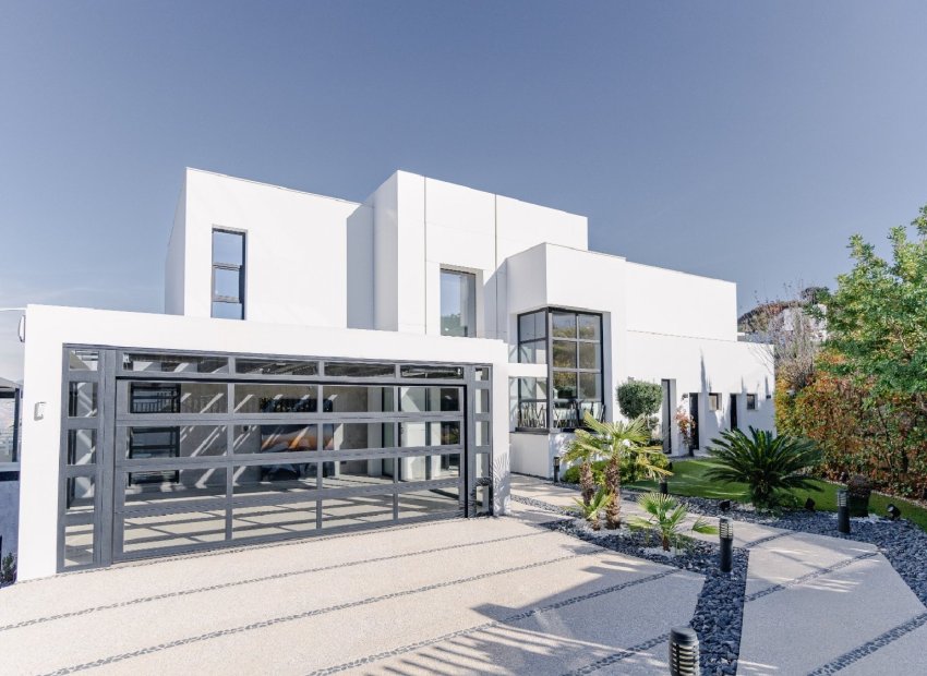 Obra nueva - Villa - Mijas