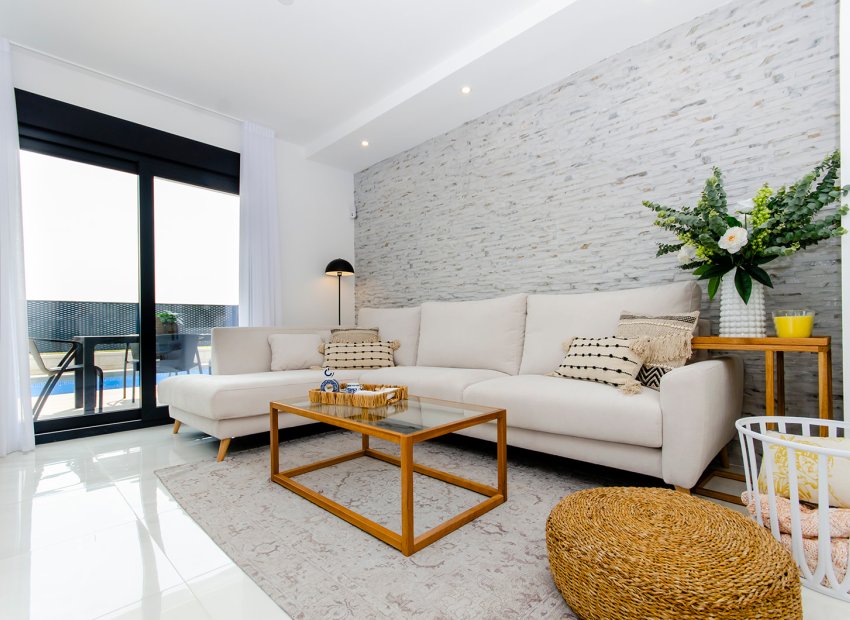 Obra nueva - Villa - Orihuela Costa