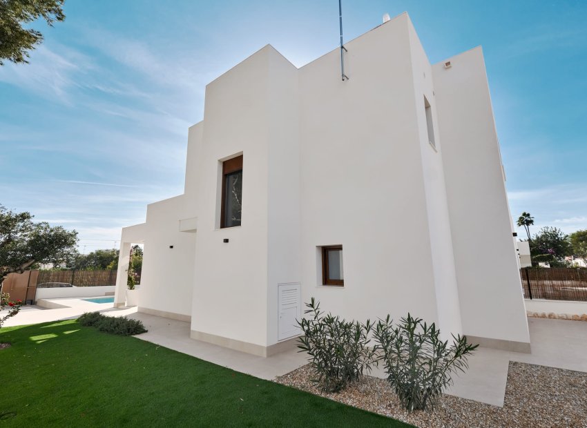 Obra nueva - Villa - Orihuela Costa