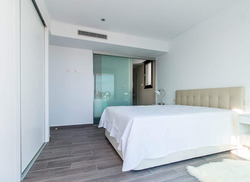 Obra nueva - Villa - Orihuela