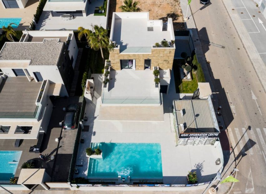 Obra nueva - Villa - Orihuela