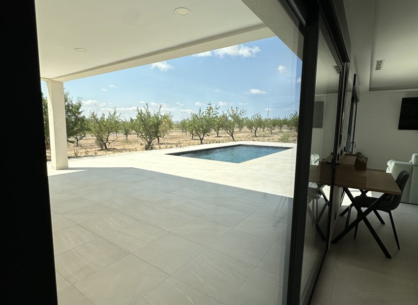 Obra nueva - Villa - Pinoso