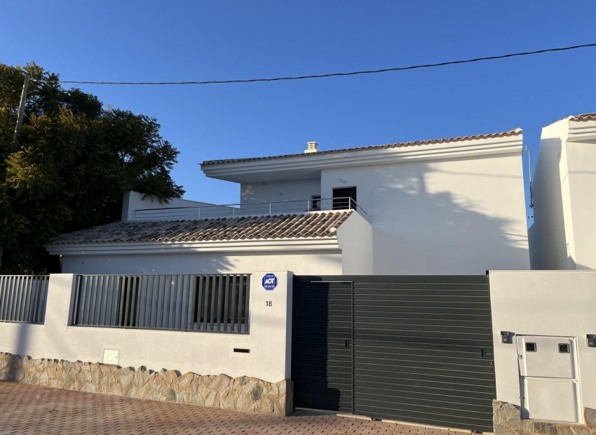 Obra nueva - Villa - San Pedro del Pinatar