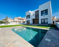 Obra nueva - Villa - Torrevieia - Torrevieja
