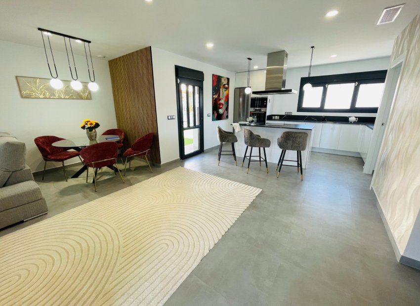 Obra nueva - Villa - Torrevieia - Torrevieja