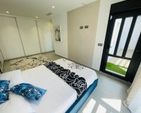 Obra nueva - Villa - Torrevieia - Torrevieja