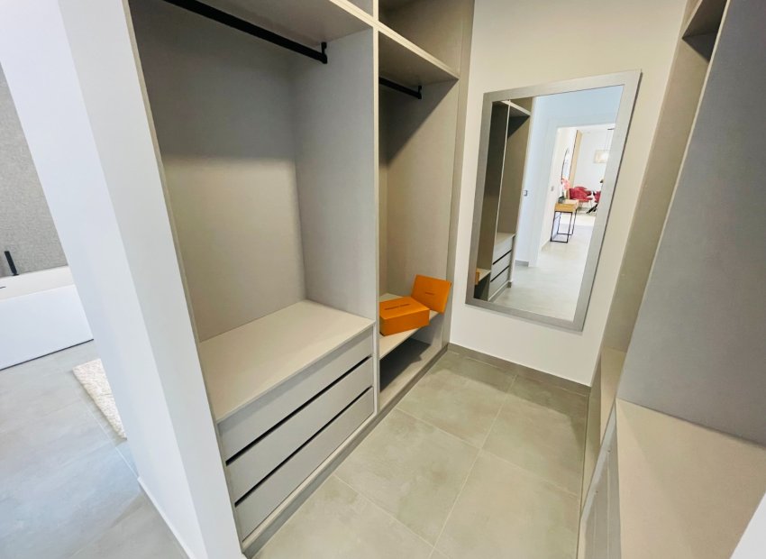 Obra nueva - Villa - Torrevieia - Torrevieja