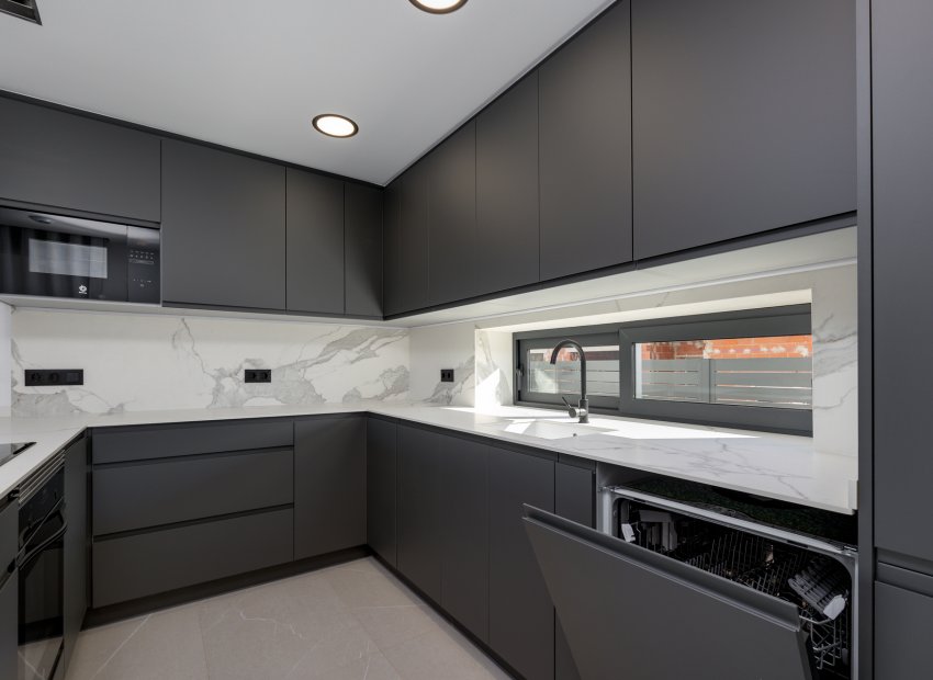 Obra nueva - Villa - Torrevieia - Torrevieja