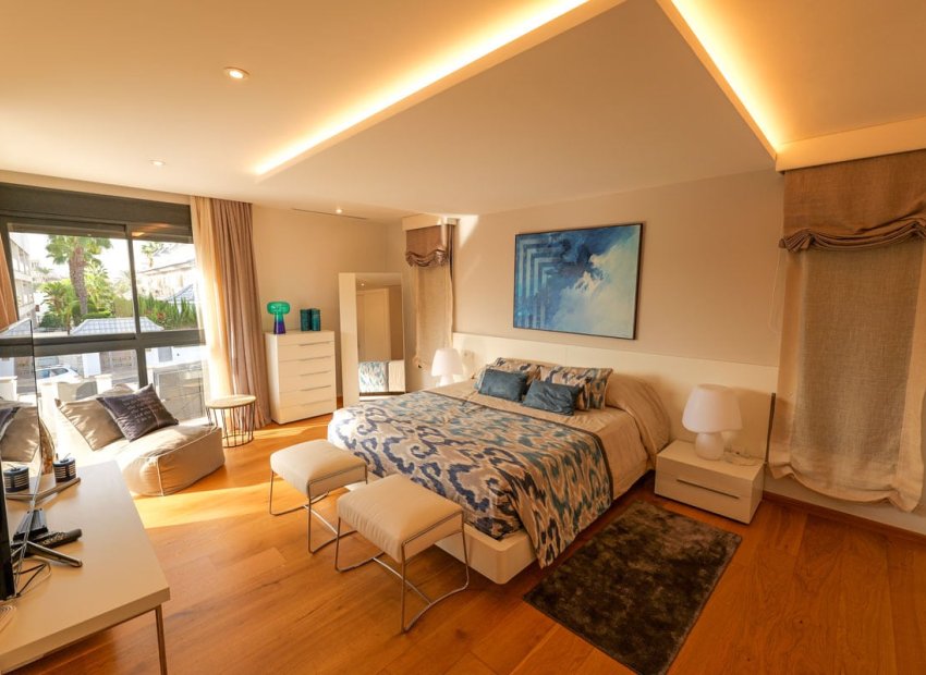 Obra nueva - Villa - Torrevieia - Torrevieja