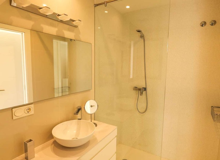 Obra nueva - Villa - Torrevieia - Torrevieja