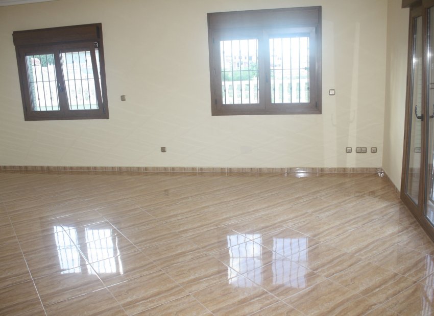 Obra nueva - Villa - Torrevieia - Torrevieja