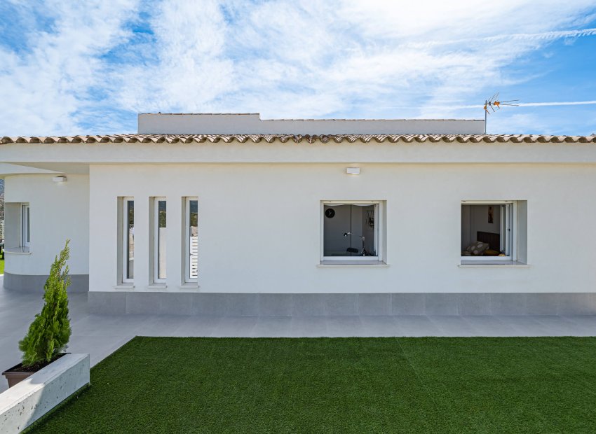 Obra nueva - Villa - Viñuela