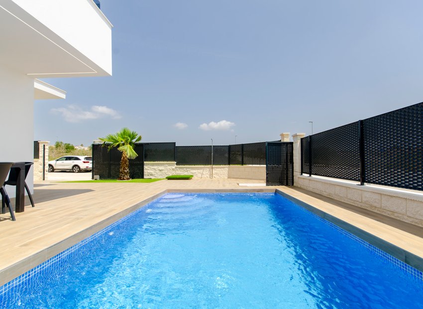 Obra nueva - Villa - Vistabella