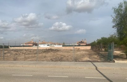 Parcela / Terreno - Reventa - Los Montesinos - La Herrada