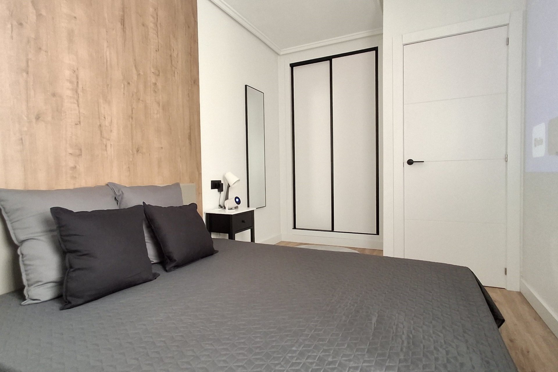 Resale - Apartment / Duplex - Torrevieia - Torrevieja