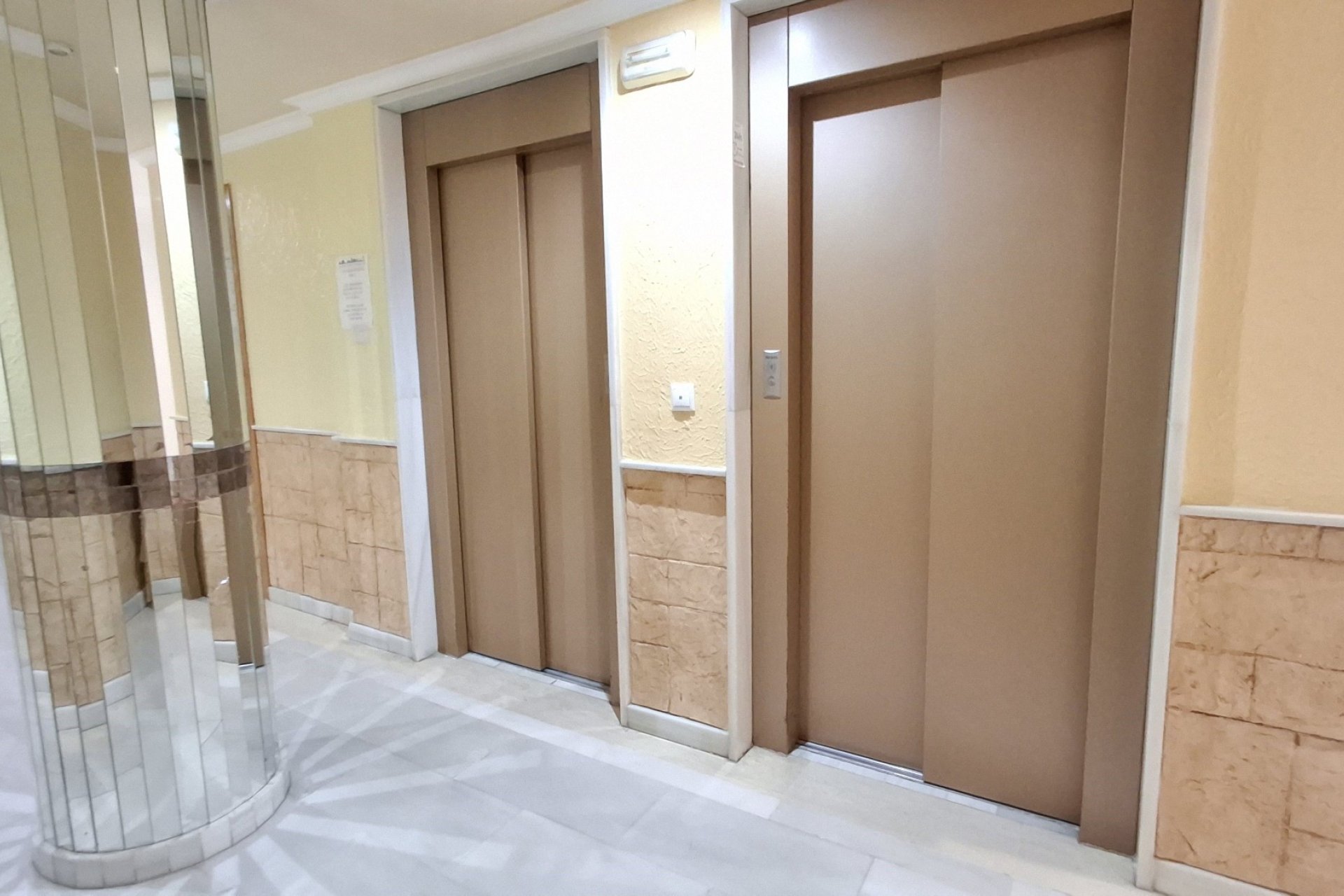 Resale - Apartment / Duplex - Torrevieia - Torrevieja