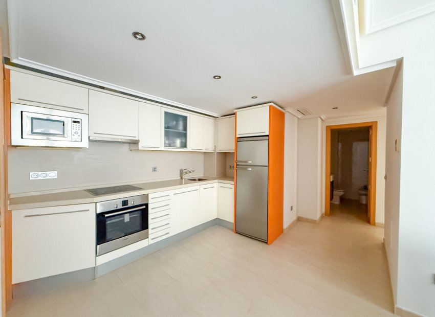 Resale - Apartment / flat - Águilas - La Colonia