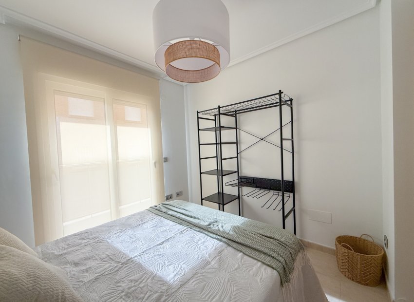 Resale - Apartment / flat - Águilas - La Colonia