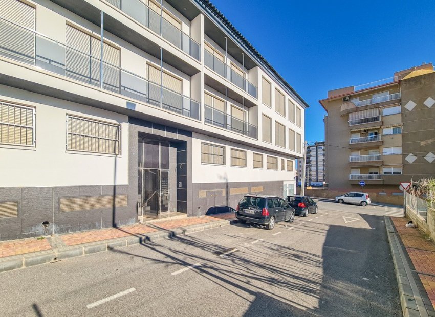 Resale - Apartment / flat - Águilas - Las Lomas