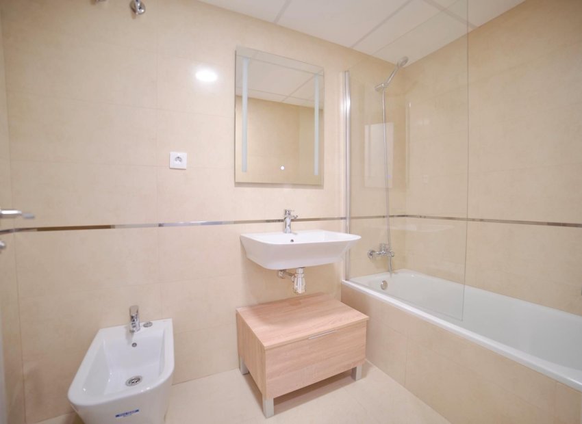 Resale - Apartment / flat - Águilas - Las Lomas