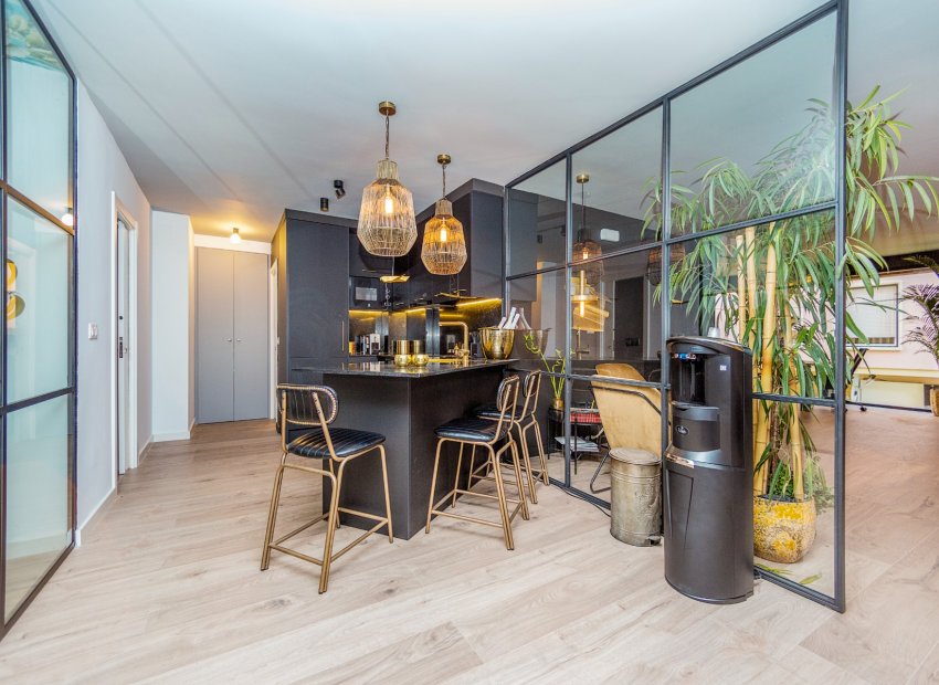 Resale - Apartment / flat - Alicante - Alicante centro