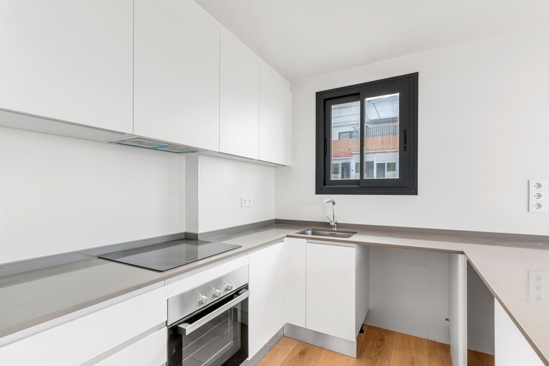 Resale - Apartment / flat - Alicante - Benalua