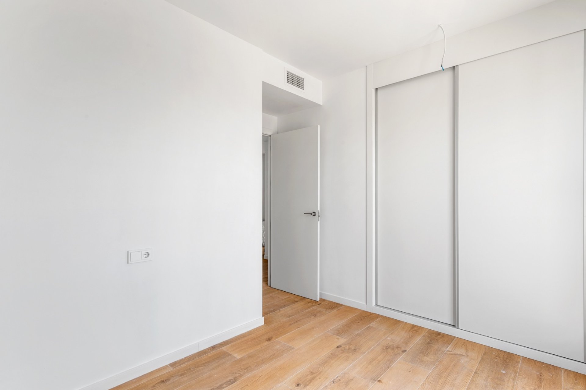 Resale - Apartment / flat - Alicante - Benalua