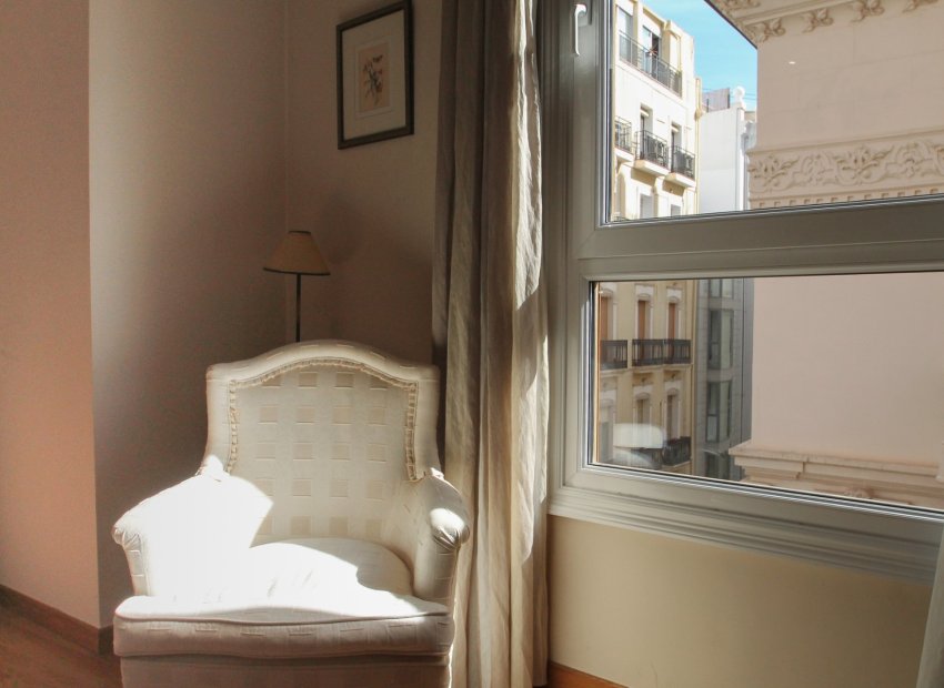 Resale - Apartment / flat - Alicante - Center