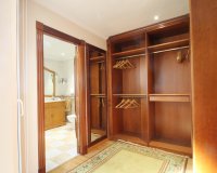 Resale - Apartment / flat - Alicante - Center